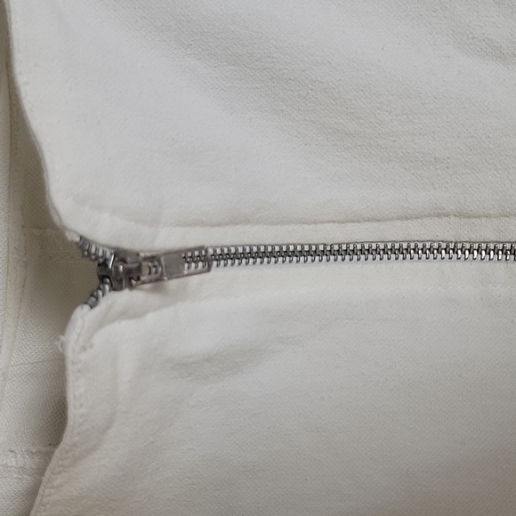 NWT white puff sleeve mini dress - Picture 9 of 12